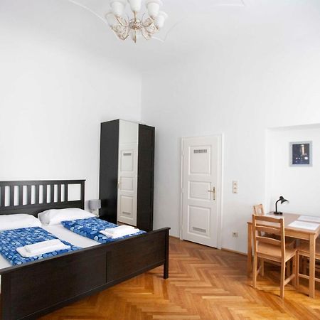 City Center Homes Vienna Esterno foto