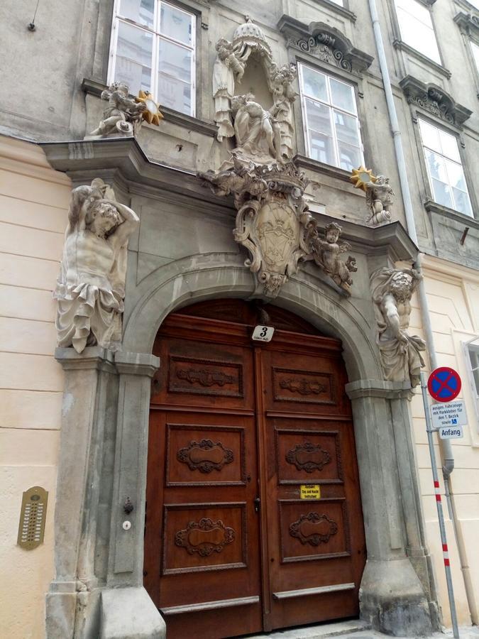 City Center Homes Vienna Esterno foto